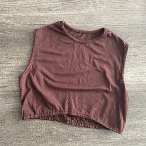 Muscle tank crop top